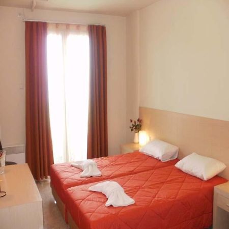 Amfitrion Hotel Agios Konstantinos  Kültér fotó
