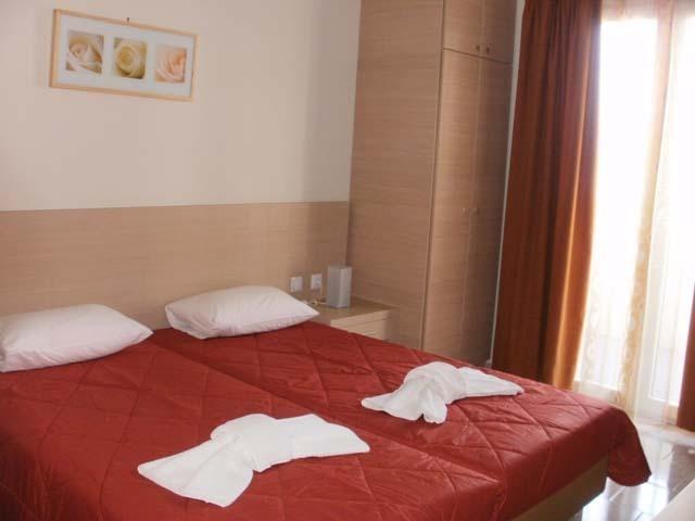 Amfitrion Hotel Agios Konstantinos  Szoba fotó